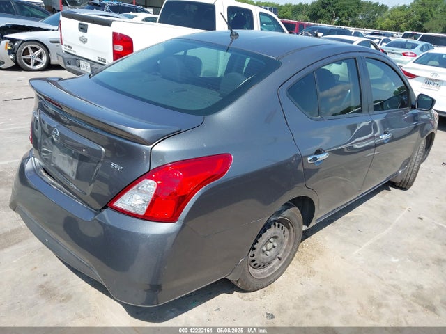 3N1CN7APXJL883213 Nissan Versa 1.6 Sv