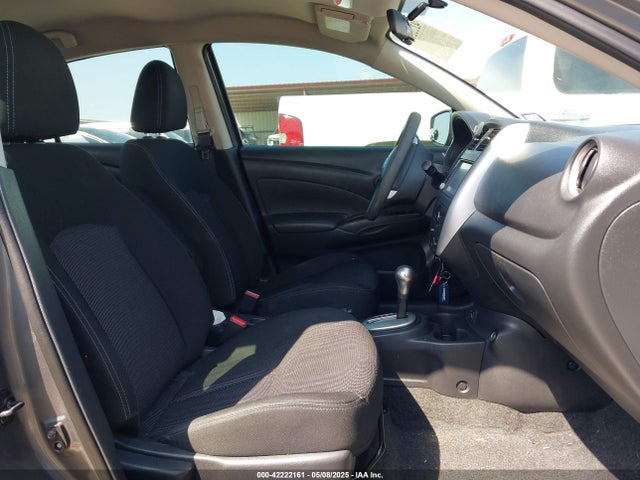 3N1CN7APXJL883213 Nissan Versa 1.6 Sv