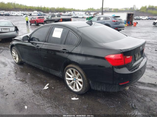 2015 BMW 320I WBA3C3G59FNT53112 Photo 2