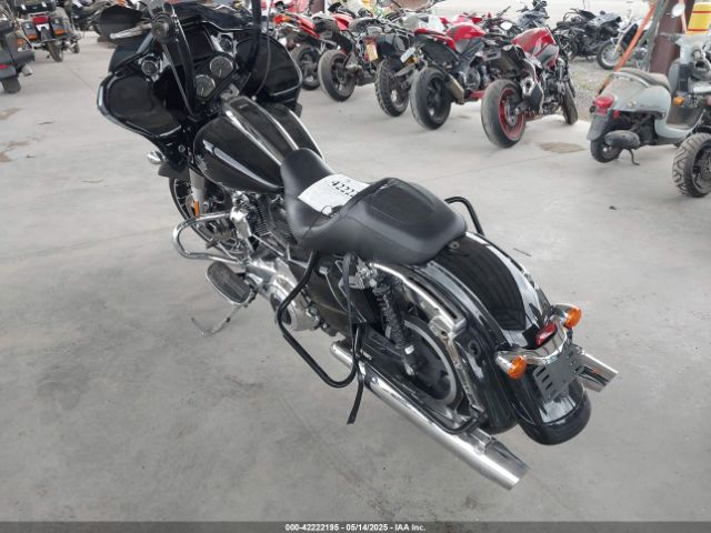 2022 HARLEY-DAVIDSON FLTRXS 1HD1KTP11NB620610 Photo 2