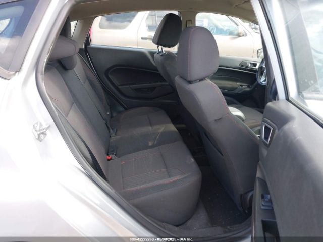 3FADP4EJ0FM172563 Ford FIESTA SE