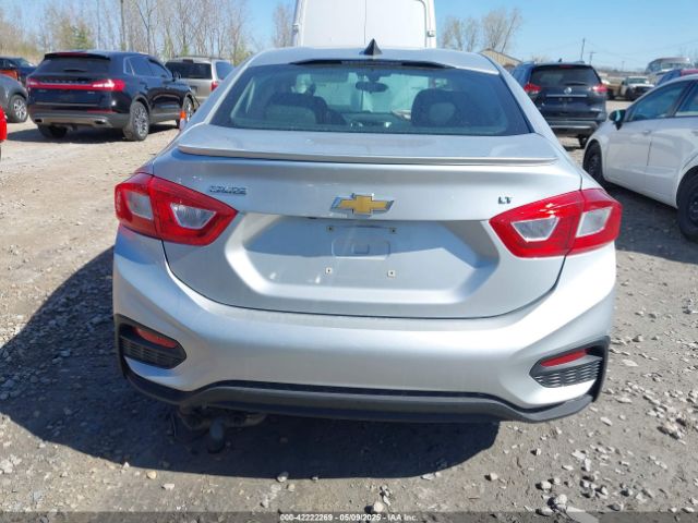 1G1BC5SMXH7122356 Chevrolet Cruze Ls Auto