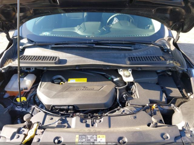 1FMCU0GX4GUA08119 Ford ESCAPE SE