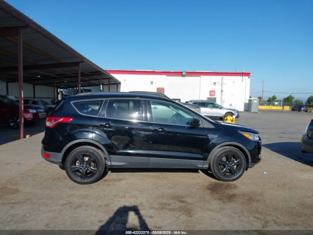 1FMCU0GX4GUA08119 Ford ESCAPE SE