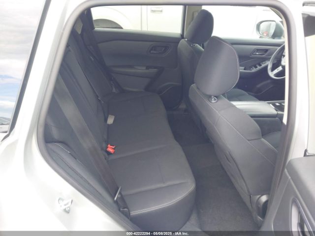 5N1BT3AA9RC672848 Nissan Rogue S Fwd