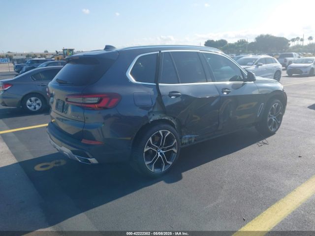 2020 BMW X5 5UXCR4C07L9C40069 Photo 3