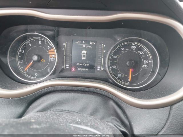 2017 JEEP CHEROKEE 1C4PJLCB2HW566065 Photo 6