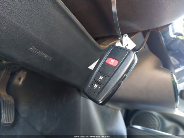 JTDKARFU1K3086702 Toyota Prius Le