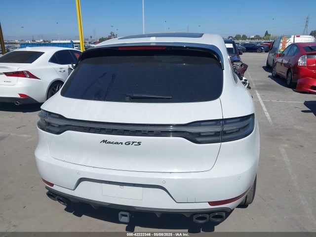 Porsche 2021 2021 WP1AG2A54MLB50475 Image 16