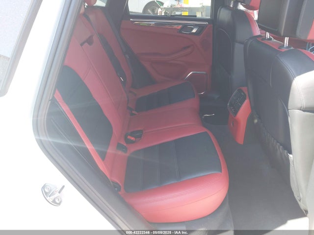 Porsche 2021 2021 WP1AG2A54MLB50475 Image 8