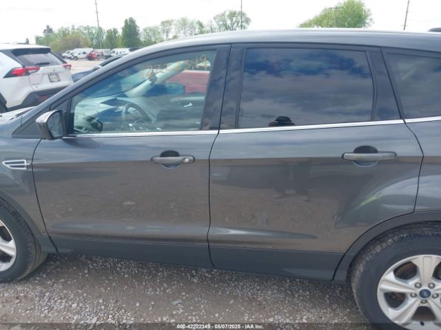 1FMCU9GXXGUC81604 Ford ESCAPE SE