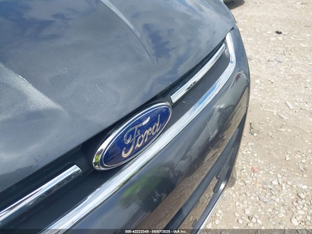 1FMCU9GXXGUC81604 Ford ESCAPE SE