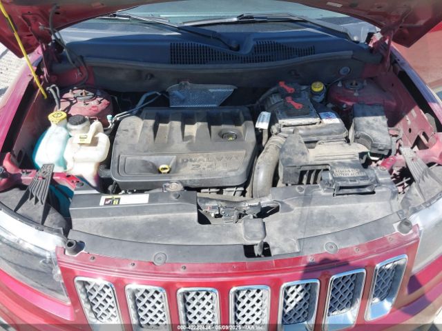 1C4NJDEB3GD755831 Jeep Compass High Altitude Edition