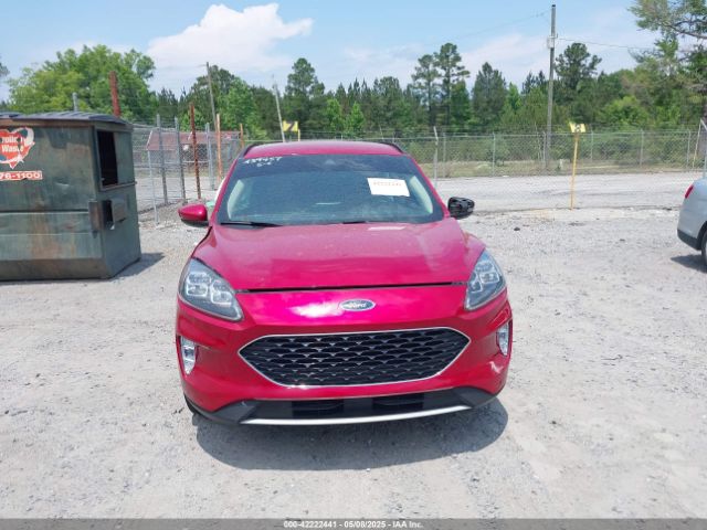 1FMCU9J92LUA39457 Ford Escape Titanium