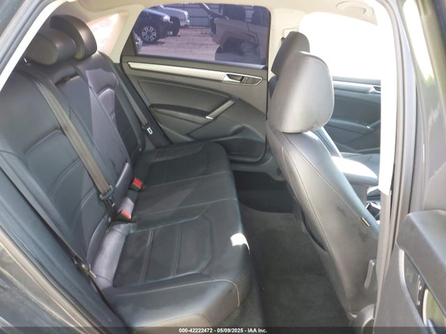 1VWAT7A30GC036676 Volkswagen 1.8t