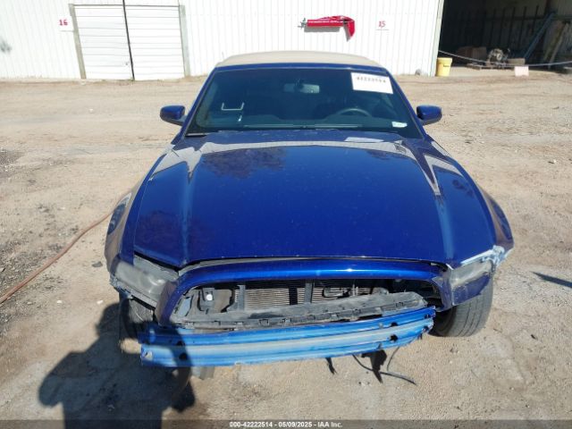 1ZVBP8EM5E5315477 Ford Mustang V6 Premium