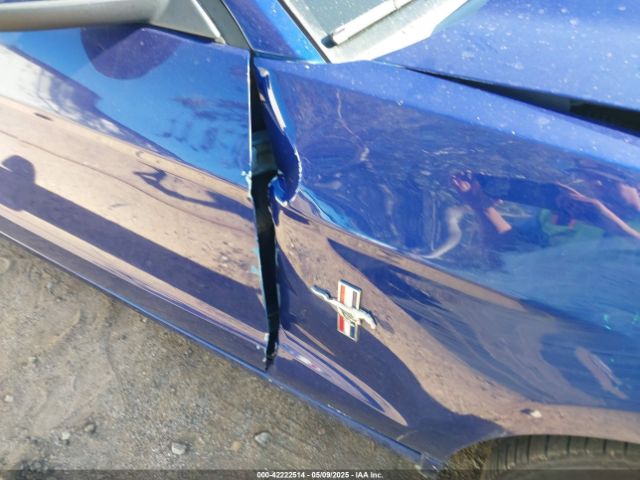 1ZVBP8EM5E5315477 Ford Mustang V6 Premium