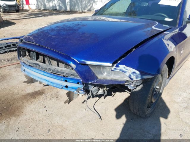 1ZVBP8EM5E5315477 Ford Mustang V6 Premium