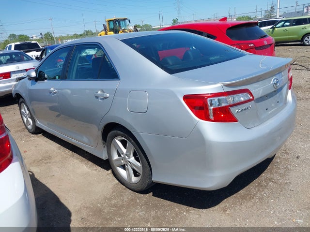 4T1BF1FK5EU399960 Toyota CAMRY SE