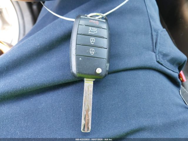 KNDJN2A20H7468976 KIA Soul
