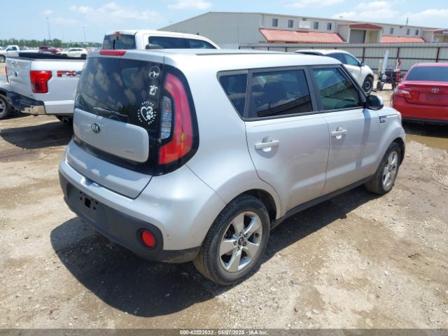 KNDJN2A20H7468976 KIA Soul
