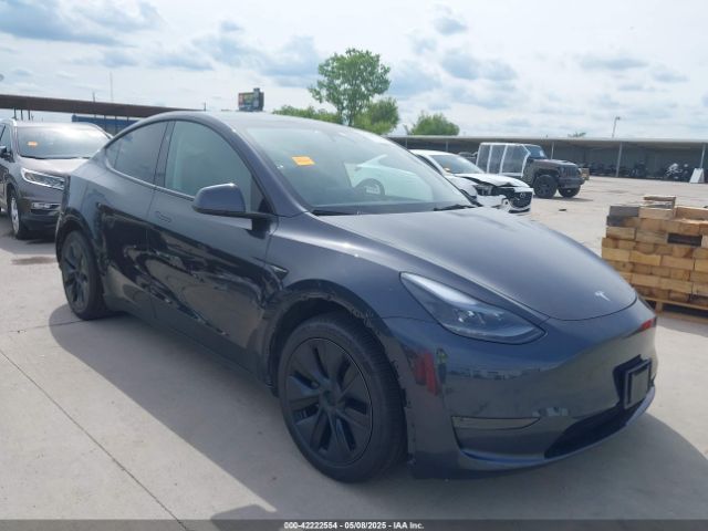 2025 TESLA MODEL Y 7SAYGDEDXSA355554