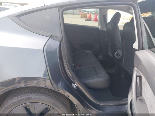 2025 TESLA MODEL Y 7SAYGDEDXSA355554 Photo 7