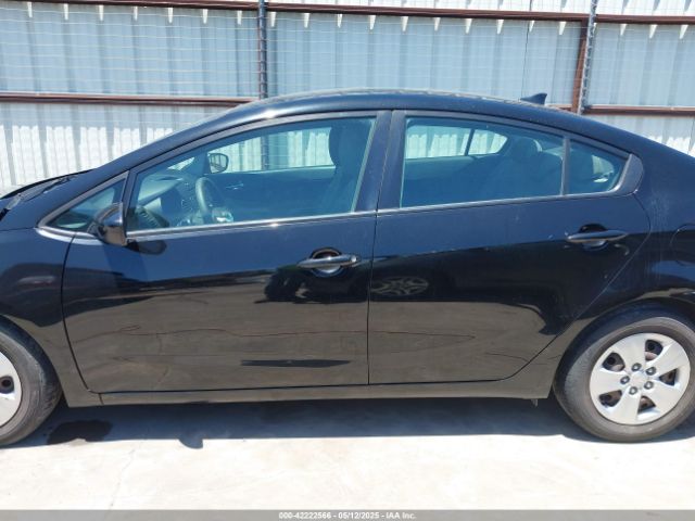KNAFK4A63F5371323 KIA FORTE LX