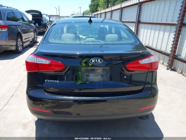 KNAFK4A63F5371323 KIA FORTE LX
