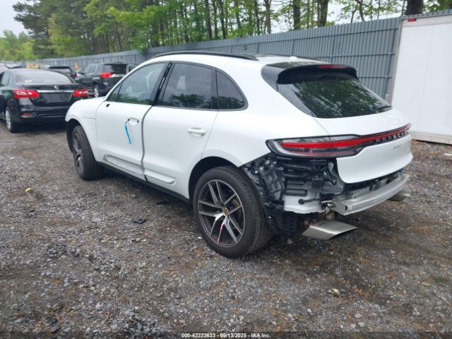 2023 PORSCHE MACAN WP1AA2A5XPLB21908 Photo 2