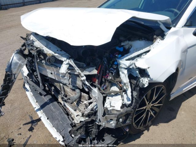 4T1T11AK8RU855885 Toyota CAMRY SE