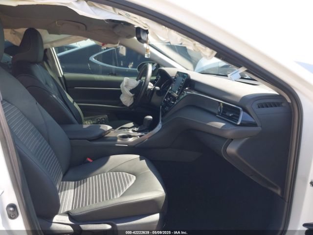 4T1T11AK8RU855885 Toyota CAMRY SE