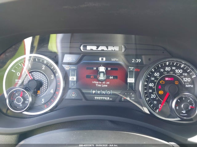 3C6UR5FLXRG345851 RAM 2500