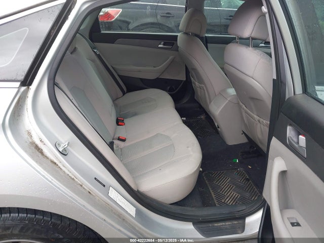 5NPE24AFXGH302094 Hyundai SONATA SE