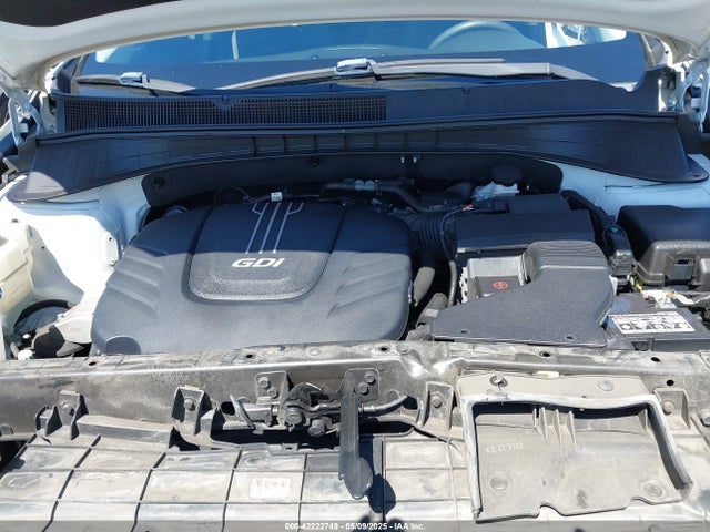 5XYPG4A55JG365667 KIA Sorento 3.3l Lx