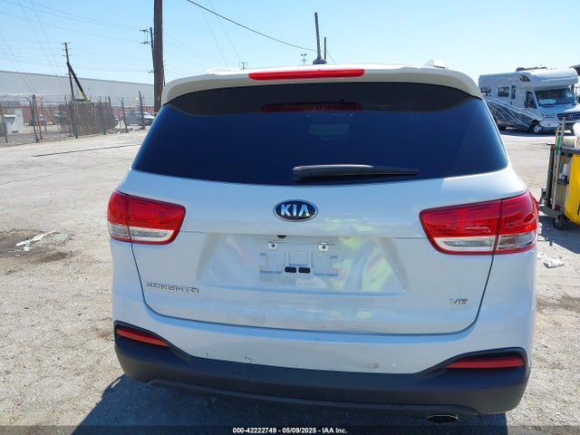 5XYPG4A55JG365667 KIA Sorento 3.3l Lx