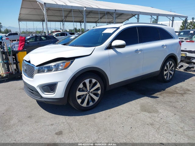 5XYPG4A55JG365667 KIA Sorento 3.3l Lx
