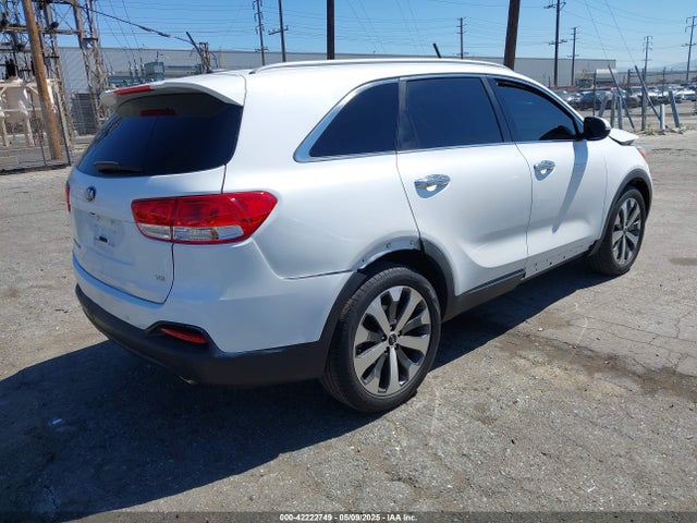 5XYPG4A55JG365667 KIA Sorento 3.3l Lx