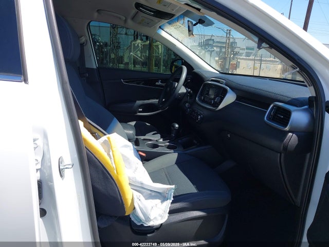 5XYPG4A55JG365667 KIA Sorento 3.3l Lx