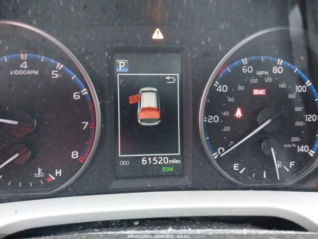 2T3RFREV8HW692272 Toyota Rav4 Xle