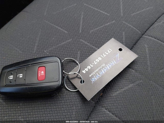 2T3RWRFV4KW019212 Toyota Rav4 Hybrid Xle