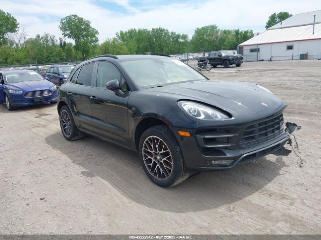 2016 PORSCHE MACAN WP1AF2A53GLB90750