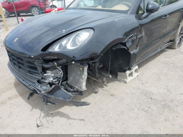 2016 PORSCHE MACAN WP1AF2A53GLB90750 Photo 5