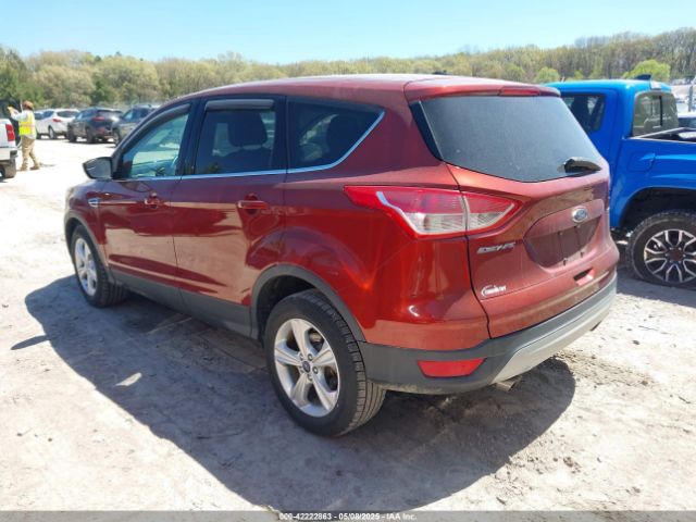 1FMCU0G79FUC75335 Ford ESCAPE SE