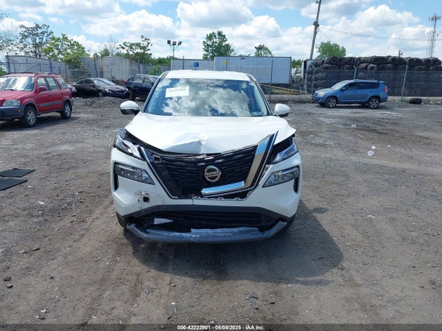 JN8AT3BB5MW232242 Nissan Rogue