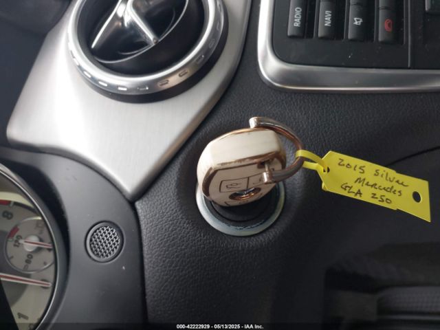 WDCTG4EB1FJ128030 Mercedes-Benz GLA 250