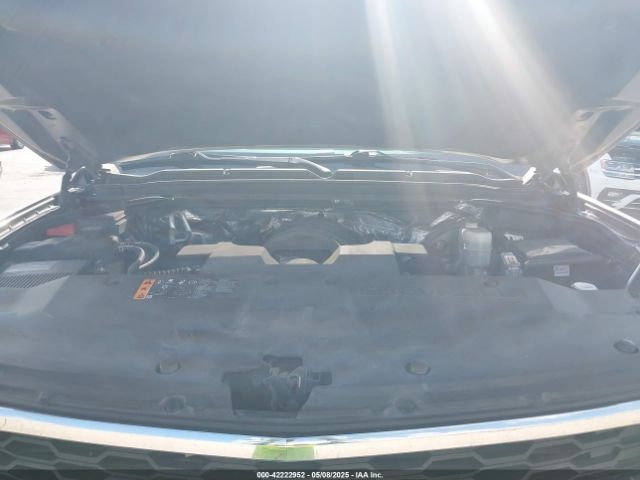 1GNSCBKCXJR183012 Chevrolet Tahoe Lt