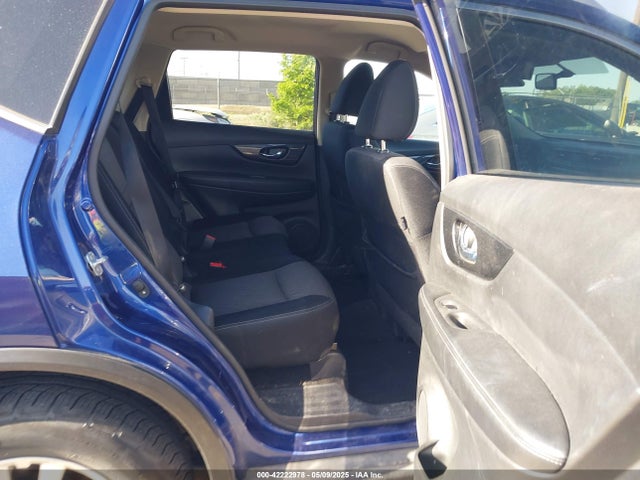 JN8AT2MV8HW001701 Nissan ROGUE SV
