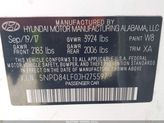 5NPD84LF0JH275597 Hyundai ELANTRA SEL