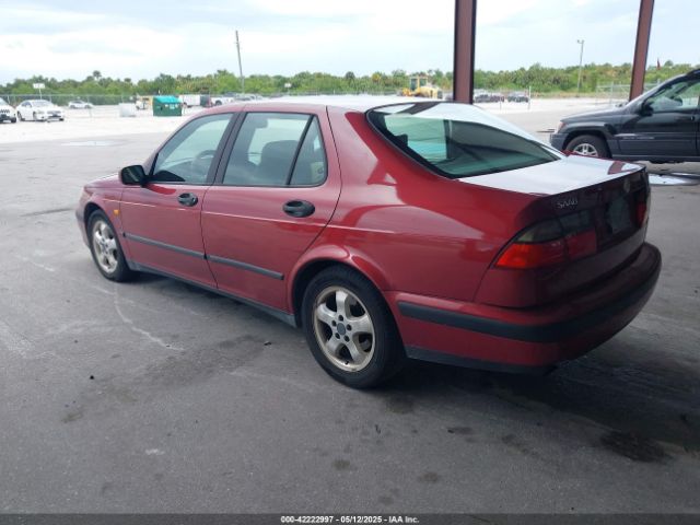 1999 SAAB 9-5 YS3EF48E6X3085830 Photo 2